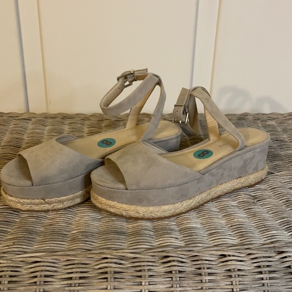 Kenneth Cole Suede Platform Espadrille, size 8🌱 - Picture 5 of 10